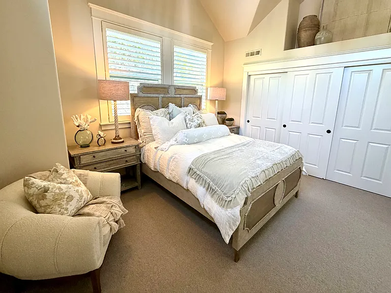 Seabreeze Pl — Photo 28