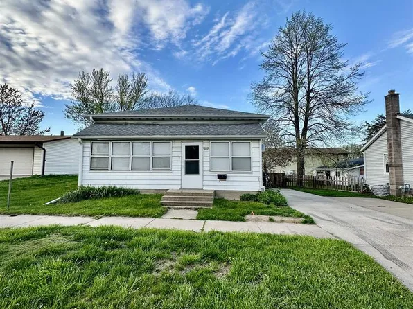 611 Mansion Street, Mauston, WI 53948