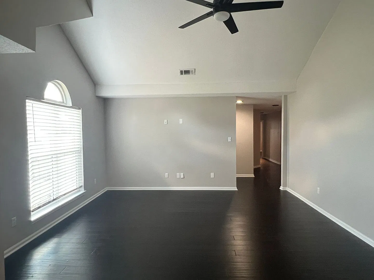 Very Nice 4BD/3B Home in Desirable School District!! — Photo 3