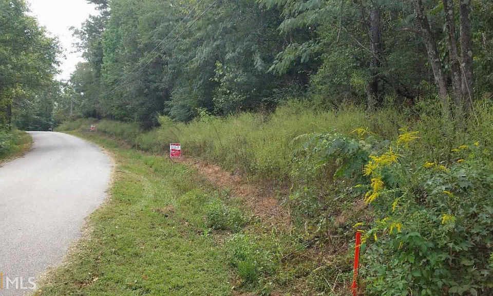1st image of Lynn Dr