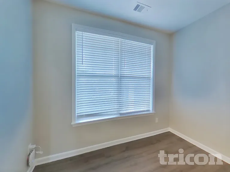 4286 Savannah Dr — Photo 16