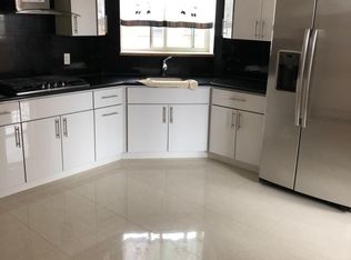 1744 79th St FLOOR 3, Brooklyn, NY 11214