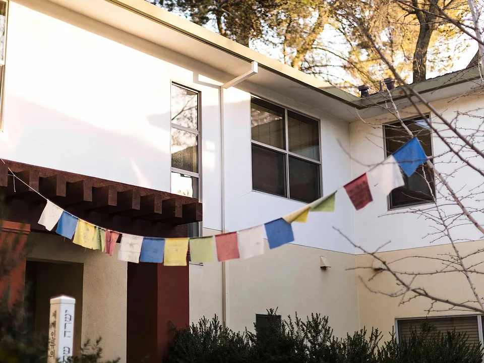 433 Russell Blvd #11