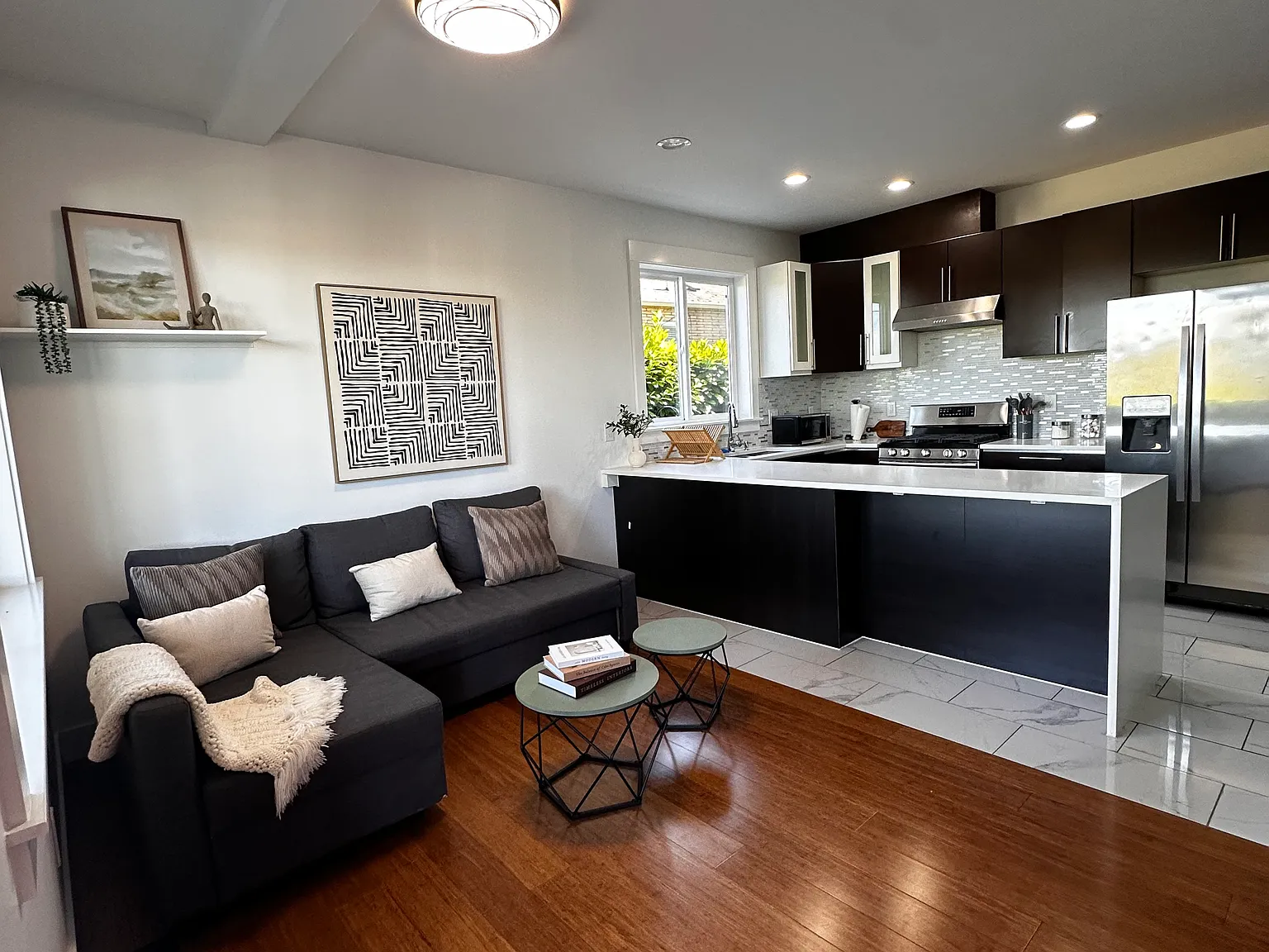 2 bed, 1430 sqft, $2,900 — Photo 4