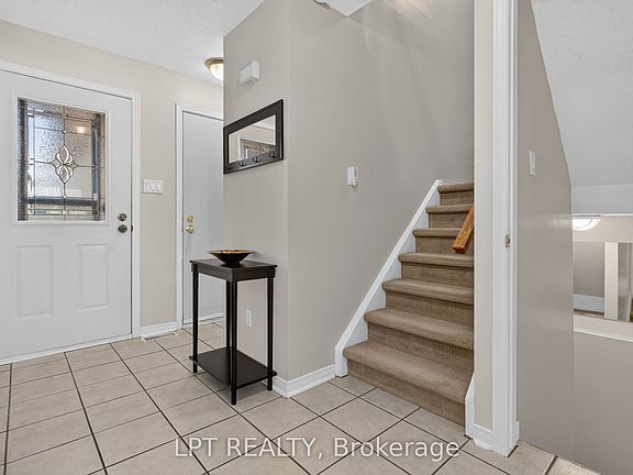 4th image of 56 Victor St