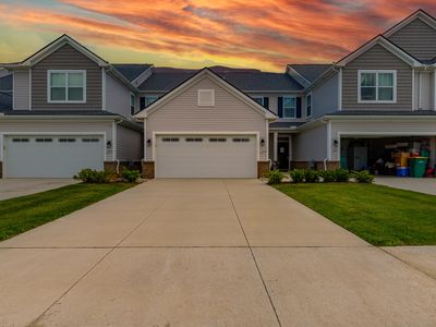 1003 Saltsprings Dr, Saline, MI, 48176