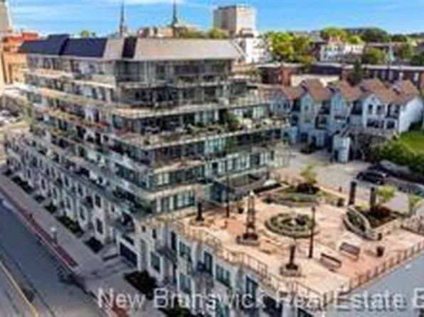 243 Prince William St #205, Saint John, NB E2L 0C6