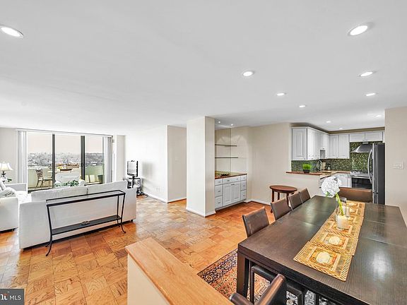 2nd image of 5101 River Rd APT 1904