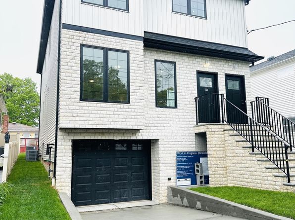 56 Stecher St FLOOR 2