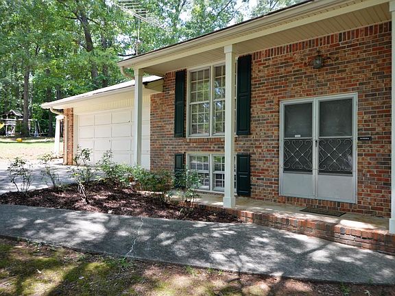3rd image of 2989 Brookridge Ct