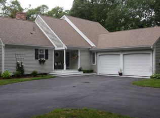 15 Nelson Ln, Marstons Mills, MA 02648