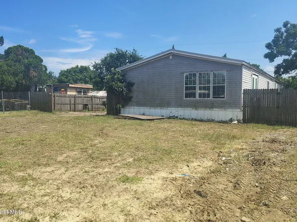 3443 Populatic St, Mims, FL 32754