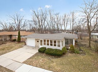 371 Wilshire St, Park Forest, IL
