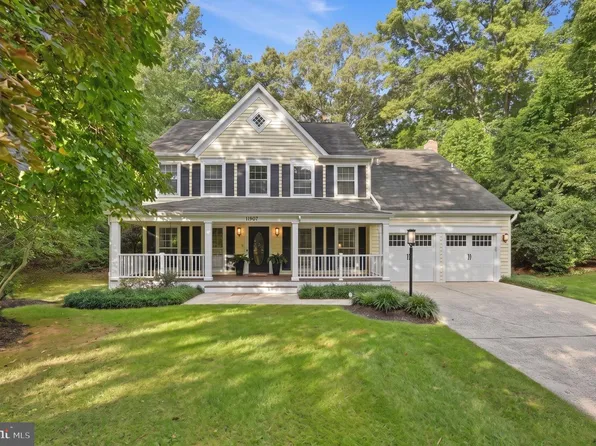 11907 Fawn Ridge Ln, Reston, VA 20194