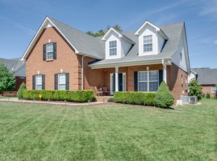 824 Renaissance Ave, Murfreesboro, TN 37129