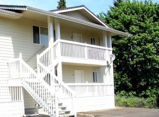 121 Crestview Ter, Cottage Grove, OR 97424