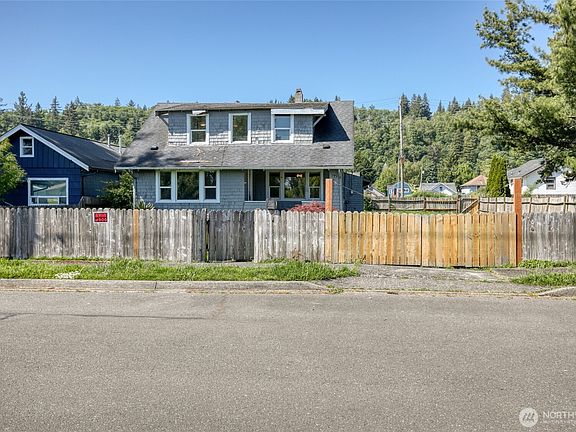 2nd image of 2311 Aberdeen Avenue