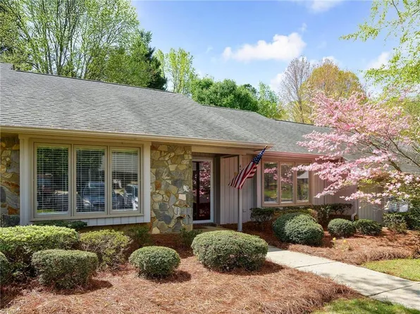 4512 Tamaron Dr, Greensboro, NC 27410