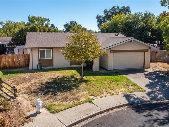 2nd image of 736 Corte Alhambra