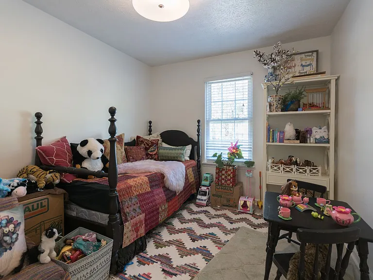 420 Sheringham Ct — Photo 11
