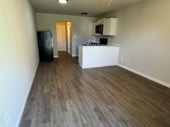 116 Tabor Dr, Warner Robins, GA 31093