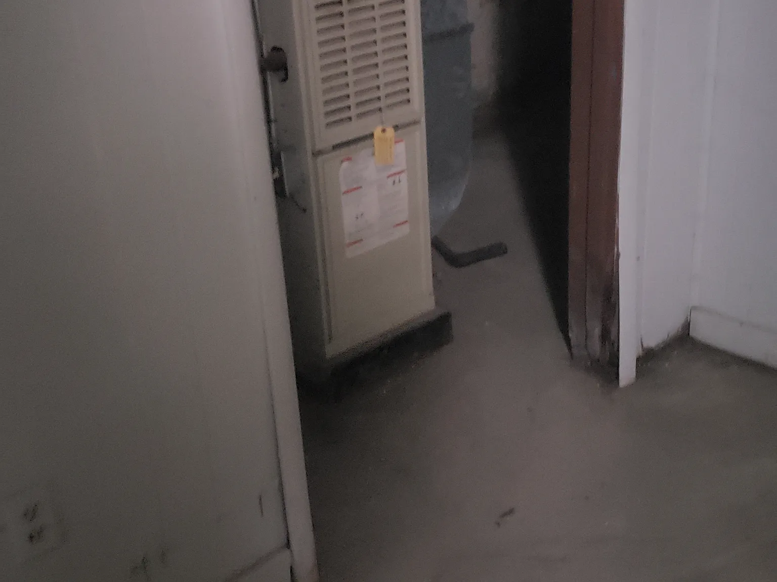 2 bed, 1000 sqft, $850 — Photo 4