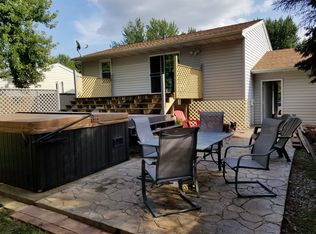 4611 W Andover Dr, Peoria, IL
