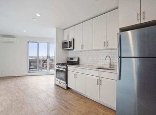 1044 Jackson Ave #2, Long Island City, NY 11101