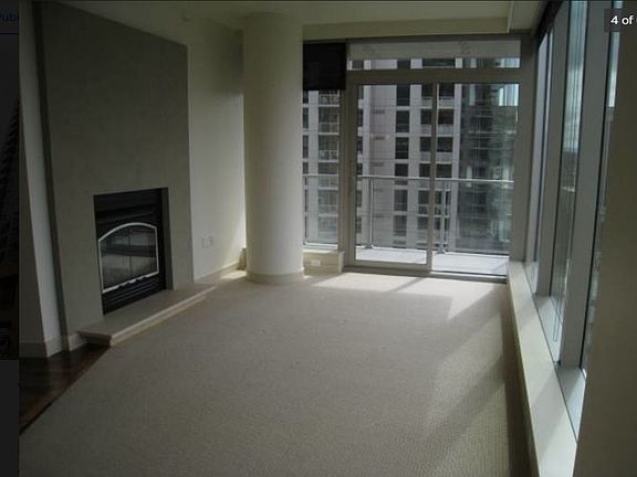 3rd image of 10610 NE 1700 Washington 9th Place Sq