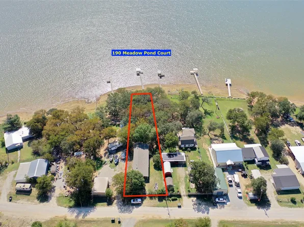 190 Meadow Pond Ct, Bridgeport, TX 76426