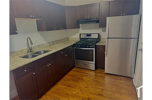 7656 S Evans Ave #1 Photo 1