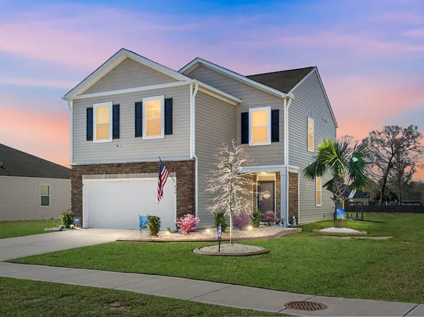 436 Blue Elderberry Run, Moncks Corner, SC 29461