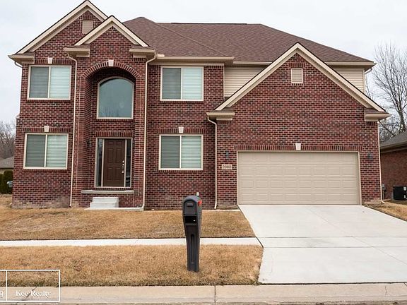 2nd image of 20801 Oakridge Dr