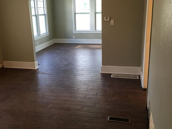 4th image of 2605 Mitchell Ave APT 2