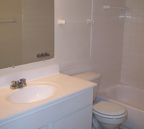 2nd image of 1017 Chatfield Dr APT G