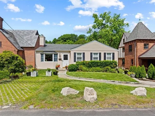 405 Scarsdale Rd, Yonkers, NY 10707