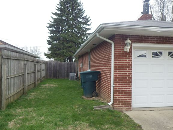 2nd image of 4103 N Ball Ave