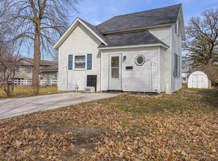 723 Ivy Ln SE, Hutchinson, MN 55350