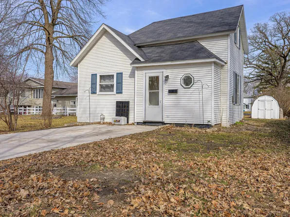 723 Ivy Ln SE, Hutchinson, MN 55350