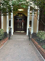 110 Shore Boulevard #1L image 1 of 3