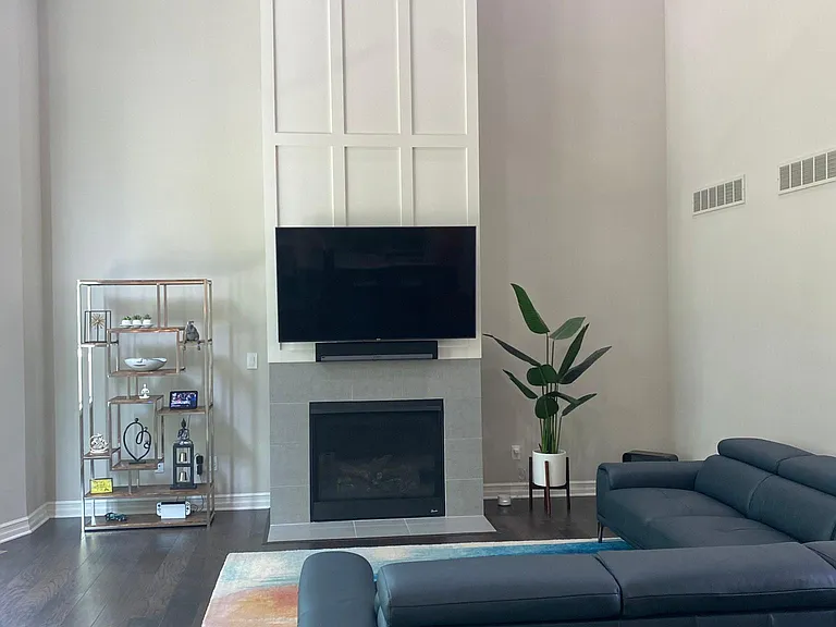 1591 N Lake Dr — Photo 5
