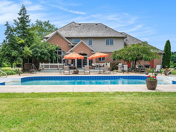 4th image of 28718 County Road 38