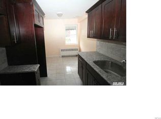 1019 E 224th St #A, Bronx, NY 10466