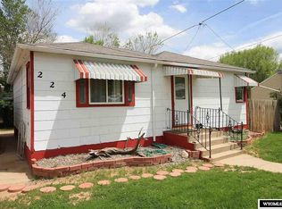224 N 9th St, Thermopolis, WY 82443