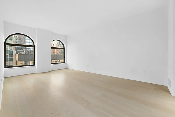 Rented by REAL New York | media 3