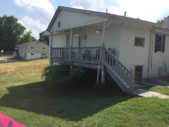 5th image of 3036 W Milton Ave