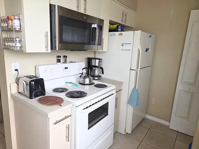 980 Constitution Dr #J — Photo 12