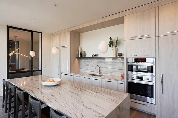 Rented by Greystar | media 29