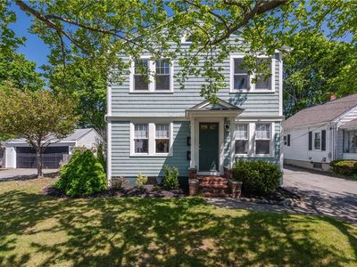 467 Maple Ave, Barrington, RI, 02806
