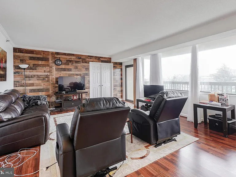 3713 George Mason Dr #414W — Photo 17